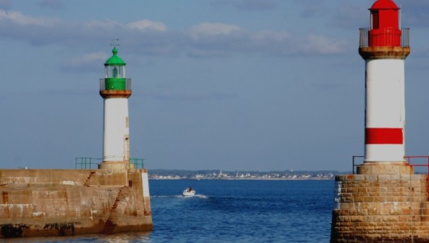 Passer le permis côtier en Guadeloupe : formation, stage et tarifs Passer le permis côtier en Guadeloupe : formation, stage et tarifs